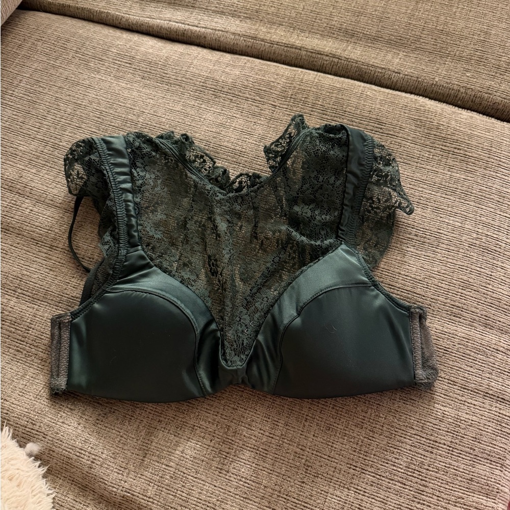 Victoria's Secret Dark Green Lace Bra